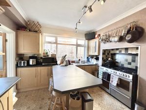 Photo 12- click for photo gallery